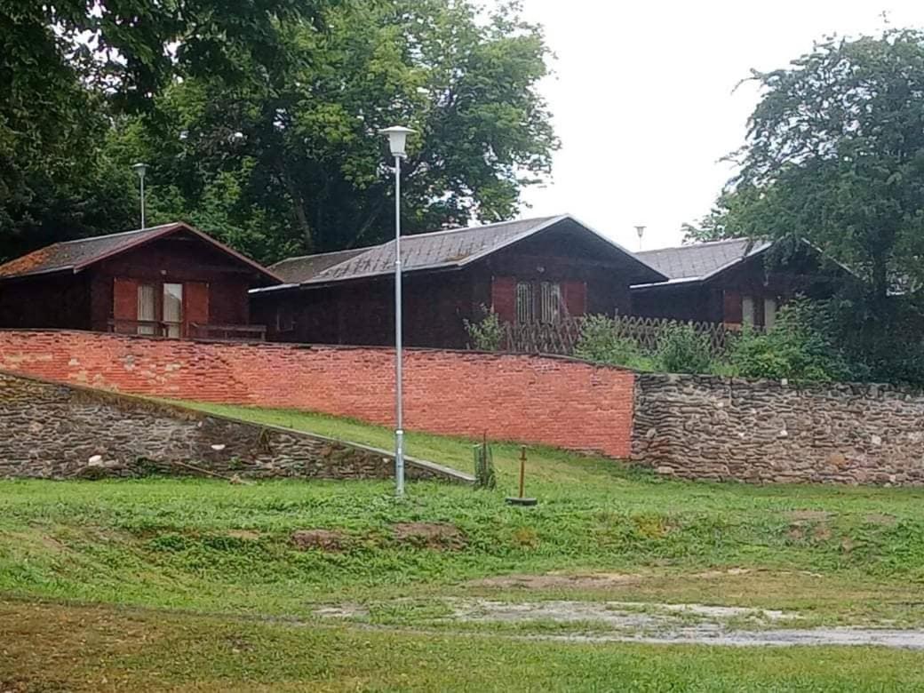 Autokemp Zlutice Exterior photo
