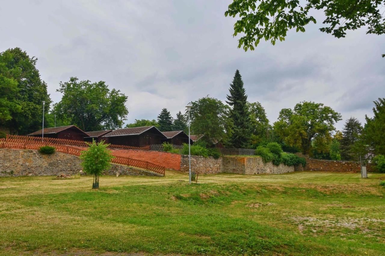 Autokemp Zlutice Exterior photo