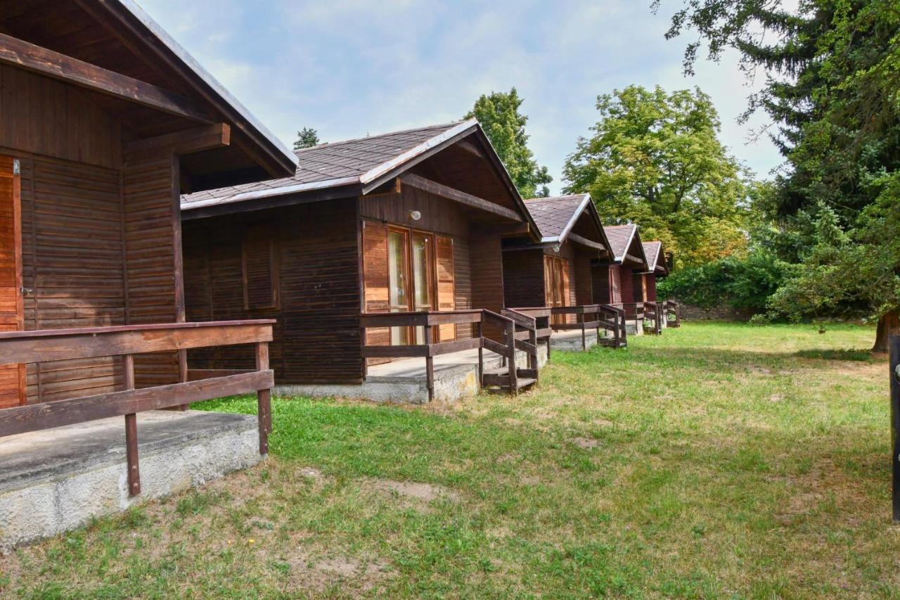 Autokemp Zlutice Exterior photo